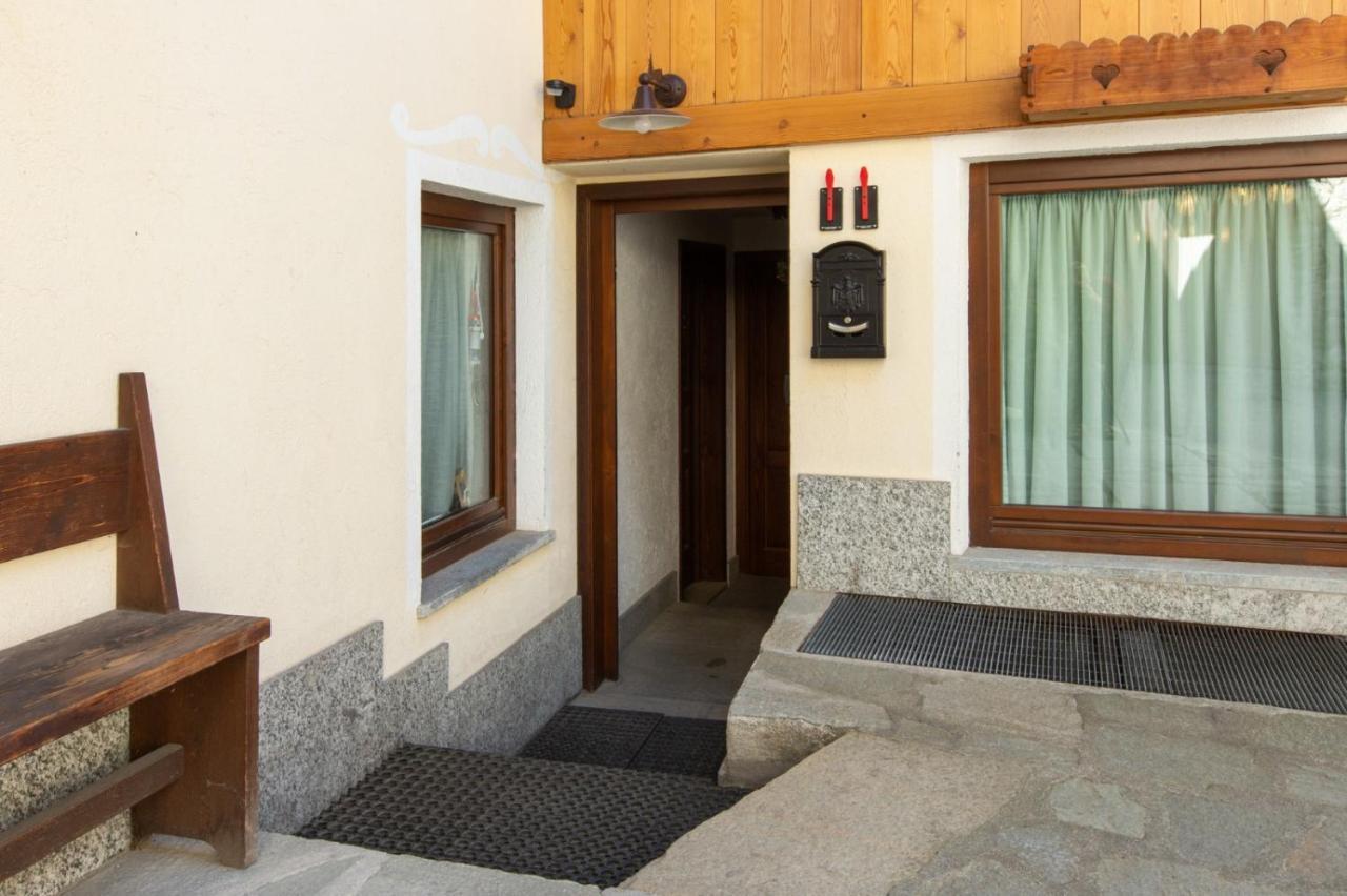 La Maison De Elisa - A Pochi Passi Dallo Sci Courmayeur Exterior photo