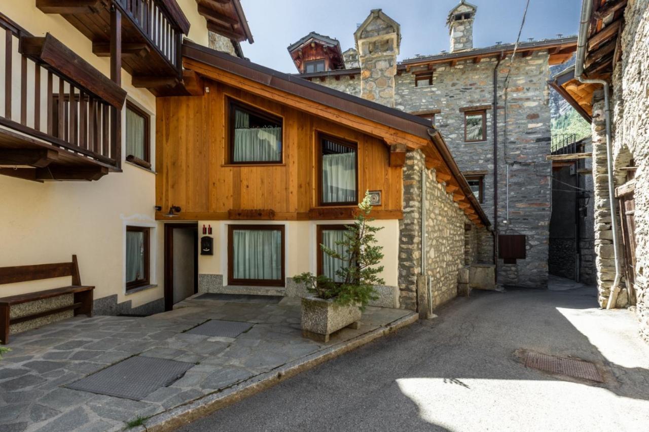 La Maison De Elisa - A Pochi Passi Dallo Sci Courmayeur Exterior photo